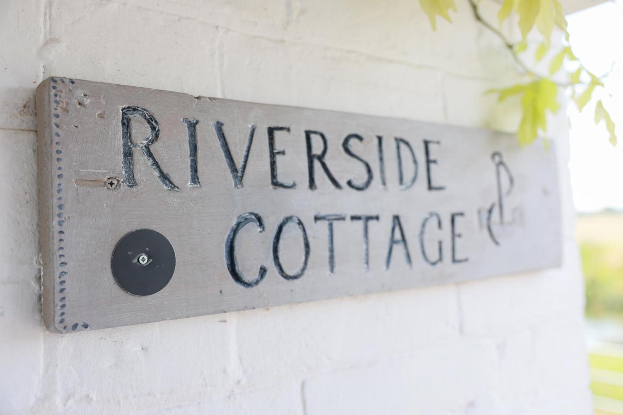 Riverside Cottage ทุกส์แบร์รี ภายนอก รูปภาพ